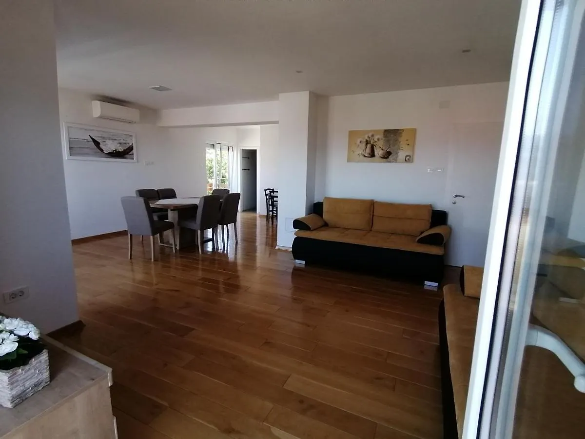 Vila Tina Crikvenica Appartamento